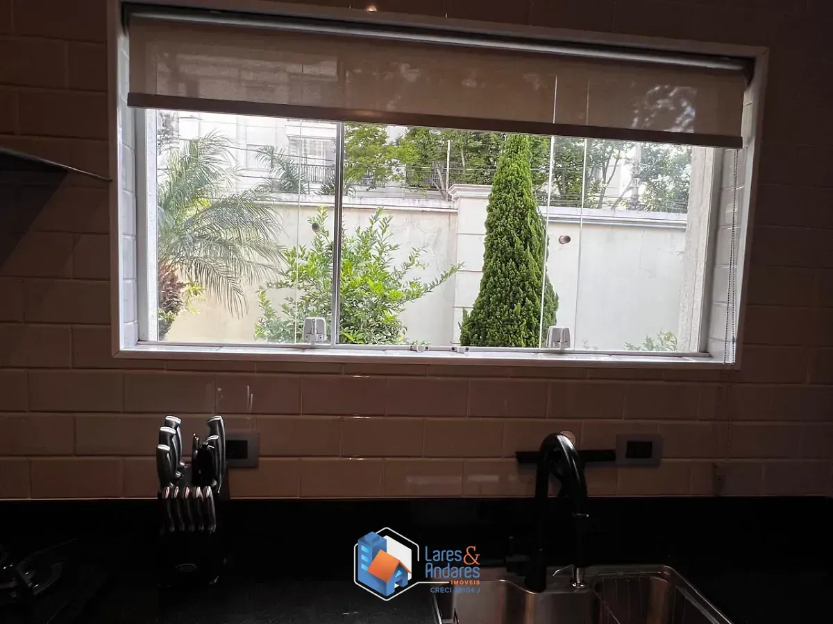 Imagem Casa em condomínio para venda em Jardim Londrina com 3 quartos, sendo 3 suítes, 229m²
