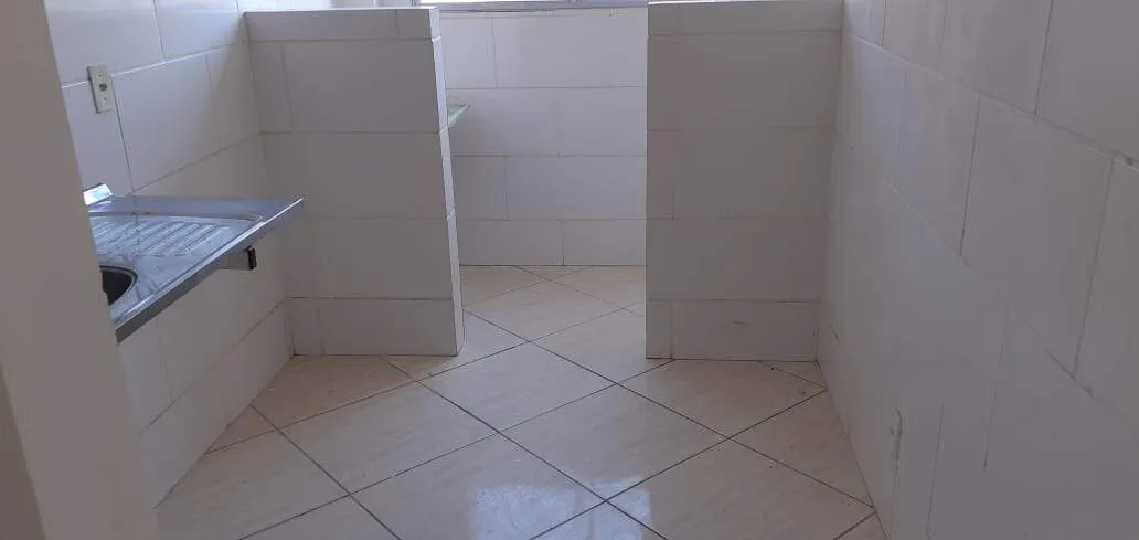 Imagem APARTAMENTO AMPLO+VAGA PARA MOTO+BEM LOCALIZADO+TORRE ÚNICA