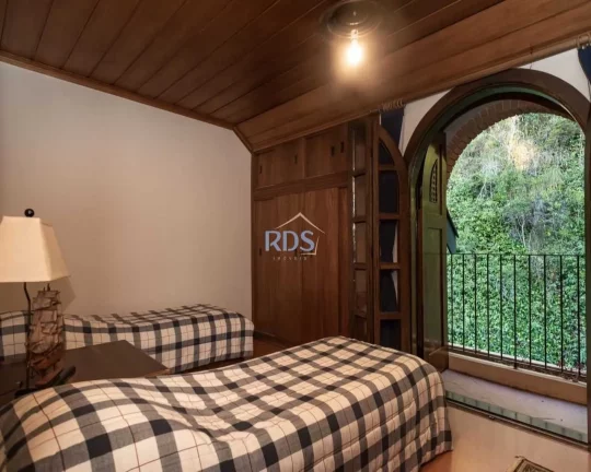Imagem CASA RESIDENCIAL em Campos do Jordão - SP, Capivari