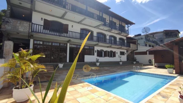 Imagem Casa para Venda em Teresópolis / RJ no bairro Tijuca