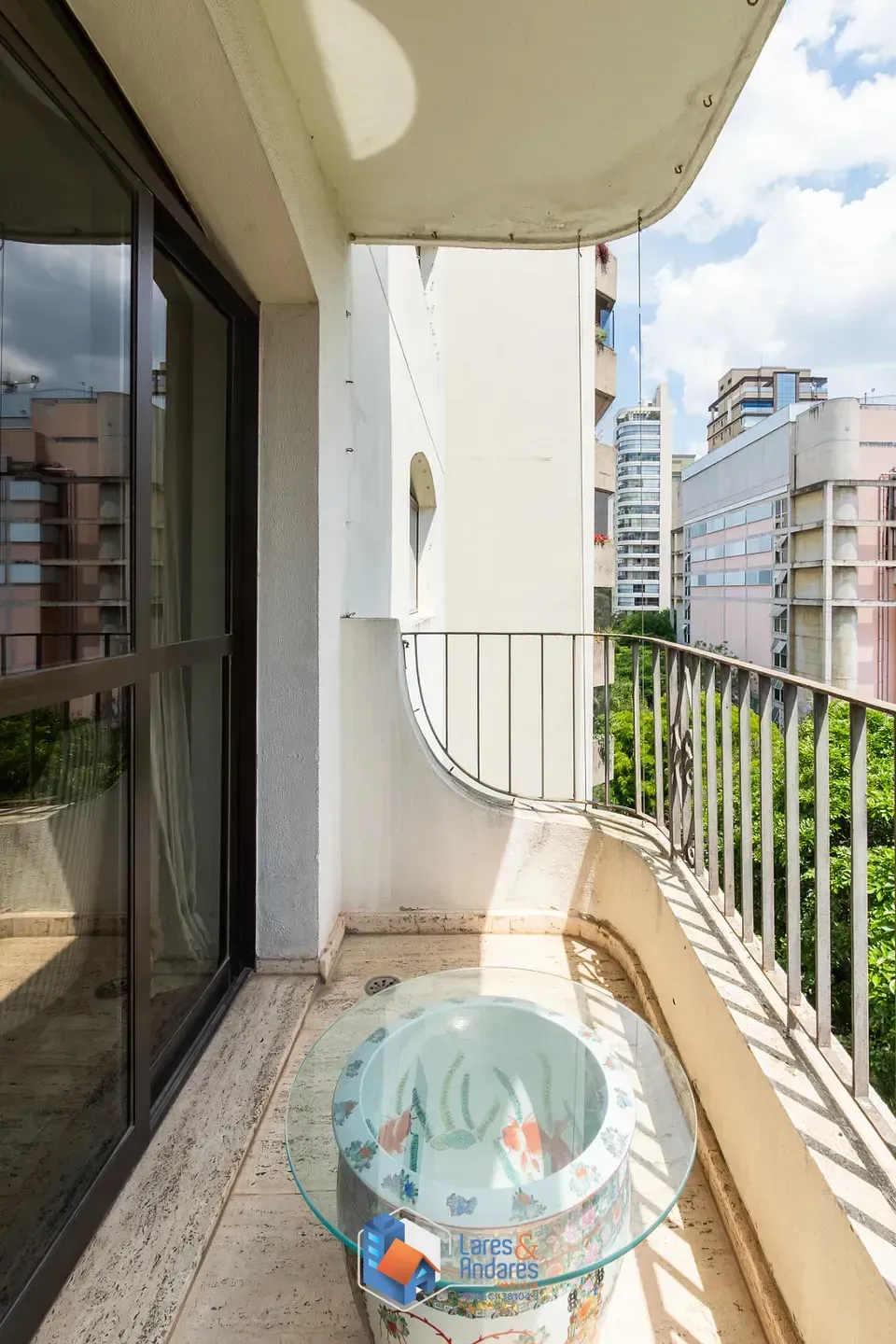 Imagem Apartamento para venda em Vila Uberabinha com 2 quartos, sendo 2 suítes, 171m²