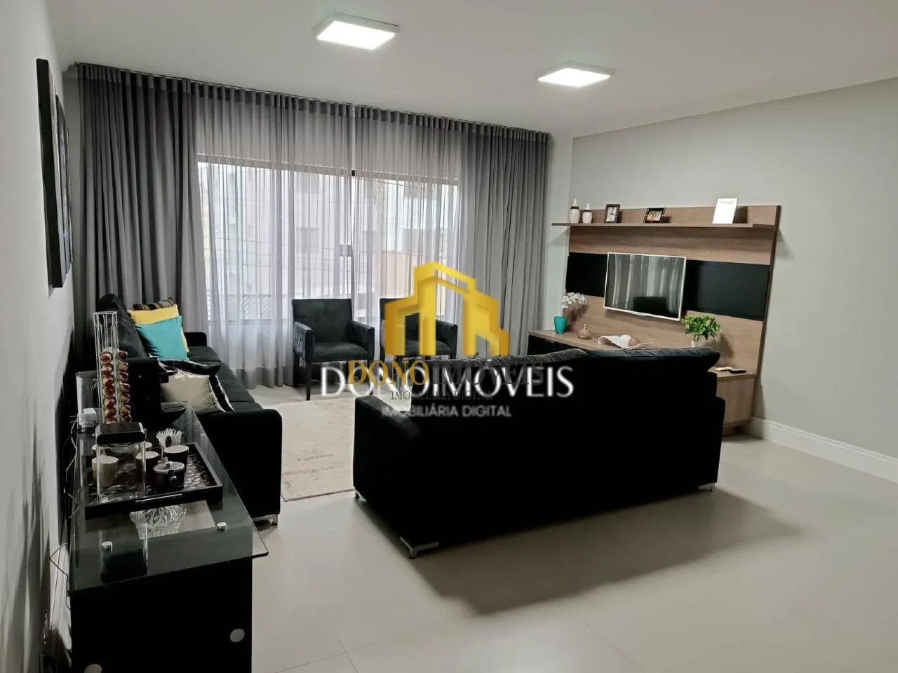 Imagem Sobrado no Nova Petrópolis | 4 Dorms | 6 Vagas | Churrasqueira