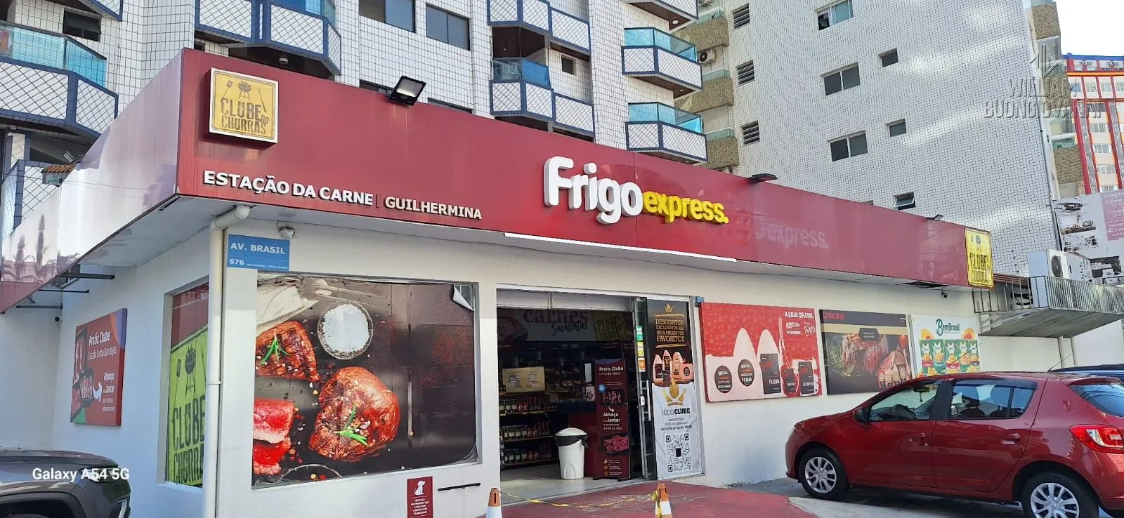 Imagem Apartamento 02 dormitórios sendo 1 suítes no coração da vila Guilhermina