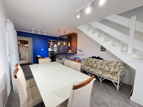 Imagem Casa em condomínio frente ao mar