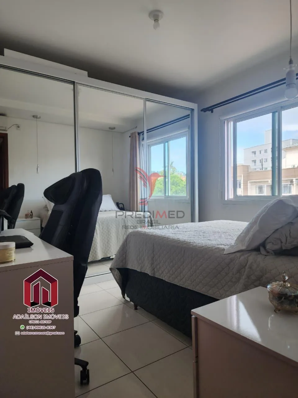 Imagem Apartamento com 2 Quartos e 1 banheiros à Venda, 77m² por R$ 389.000 SJ - SC