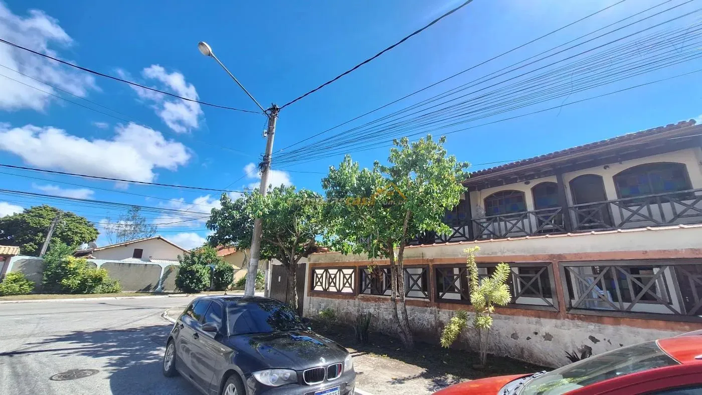 Imagem Casa em Condomínio para Venda em Cabo Frio / RJ no bairro Ogiva