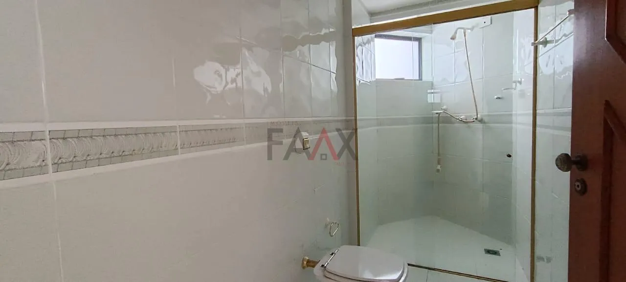 Imagem Apartamento para venda no Edifício Petrópolis com 366m útil no Centro