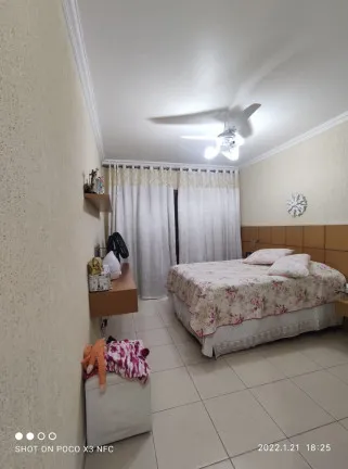 Imagem Sobrado com 3 Quartos à Venda, 125 m² em Jardim Santa Cruz (Campo Grande) - São Paulo