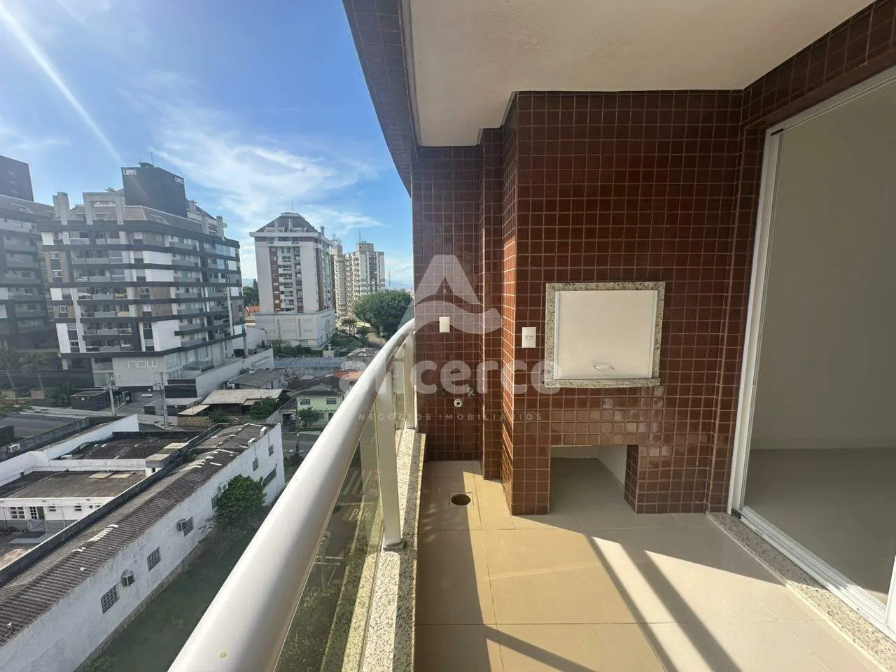 Imagem Apartamento à venda - 2 quartos I 1 suíte I 70m² I Sacada com churrasqueira - em Jardim Atlântico - Florianópolis