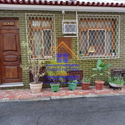 Imagem Andaraí, Rio de Janeiro - RJ, Casa de vila, 2 quartos, 70m², churrasqueira, à venda por R$ 450 mil