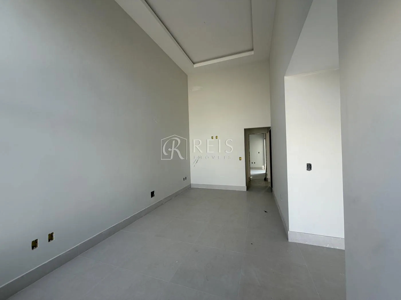Imagem Casa para Venda em Rio das Ostras, Jardim Mariléa, 3 dormitórios, 2 suítes, 3 banheiros, 2 vagas