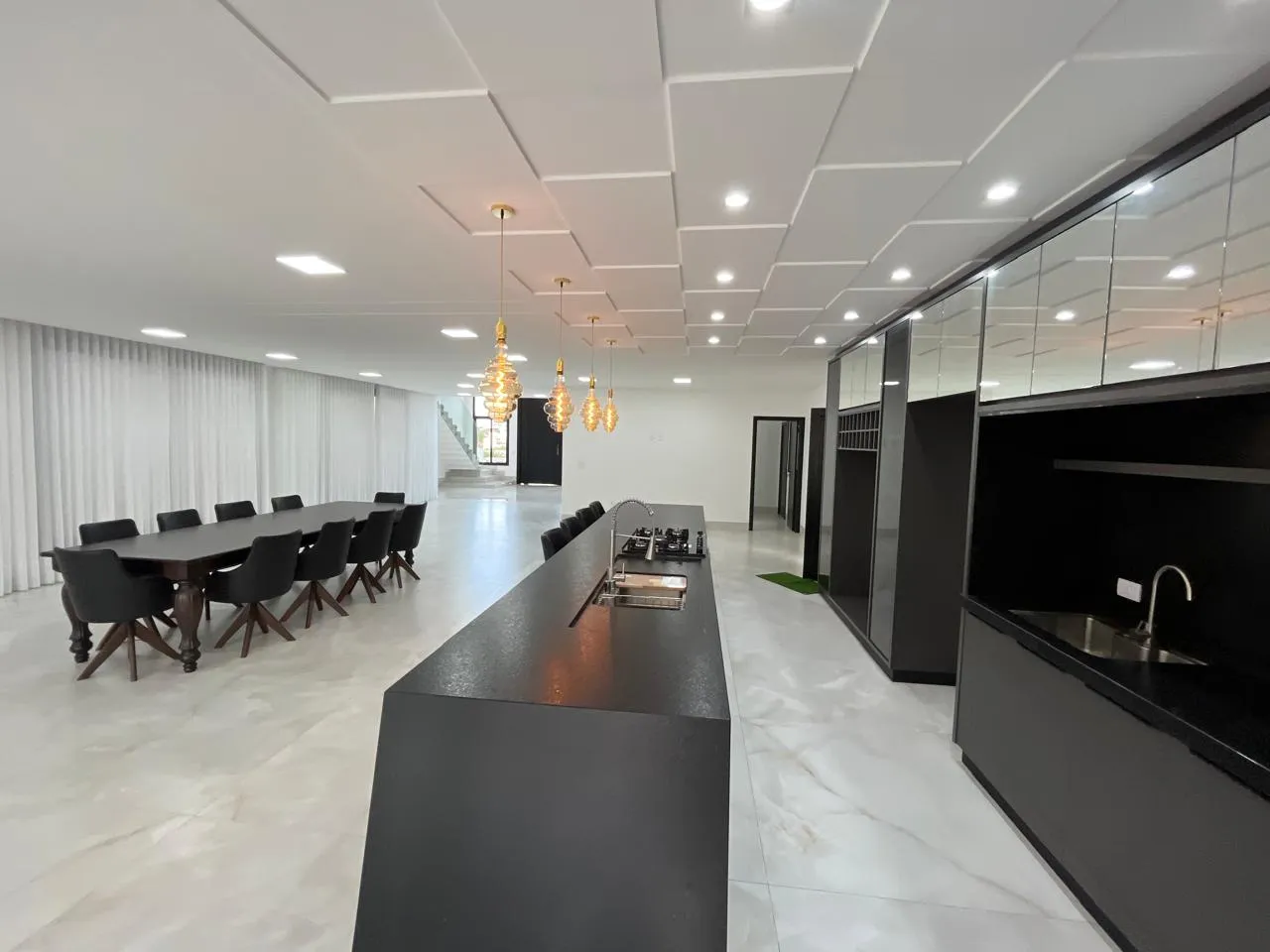Imagem Sobrado 360m Umuarama-PR 303