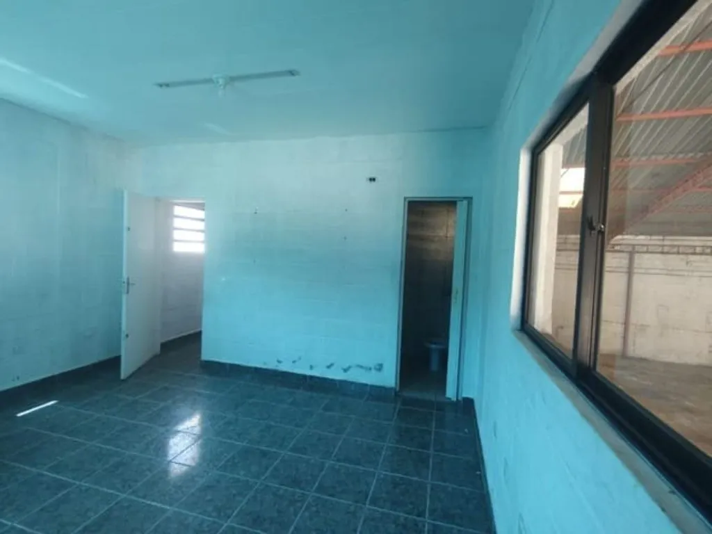 Imagem Galpão Comercial para Locação em São Bernardo do Campo-SP, Bairro Demarchi: 1.841 m² de Área Disponível!