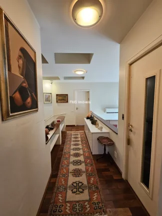 Imagem Casa à venda, na Cidade Jardim com 2 quartos, 2 salas, 5 banheiros, 4 vagas.