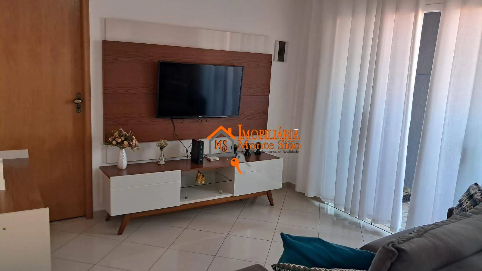 Imagem Casa com 2 dormitórios à venda, 59 m² por R$ 385.000,00 - Jardim Guilhermino - Guarulhos/SP