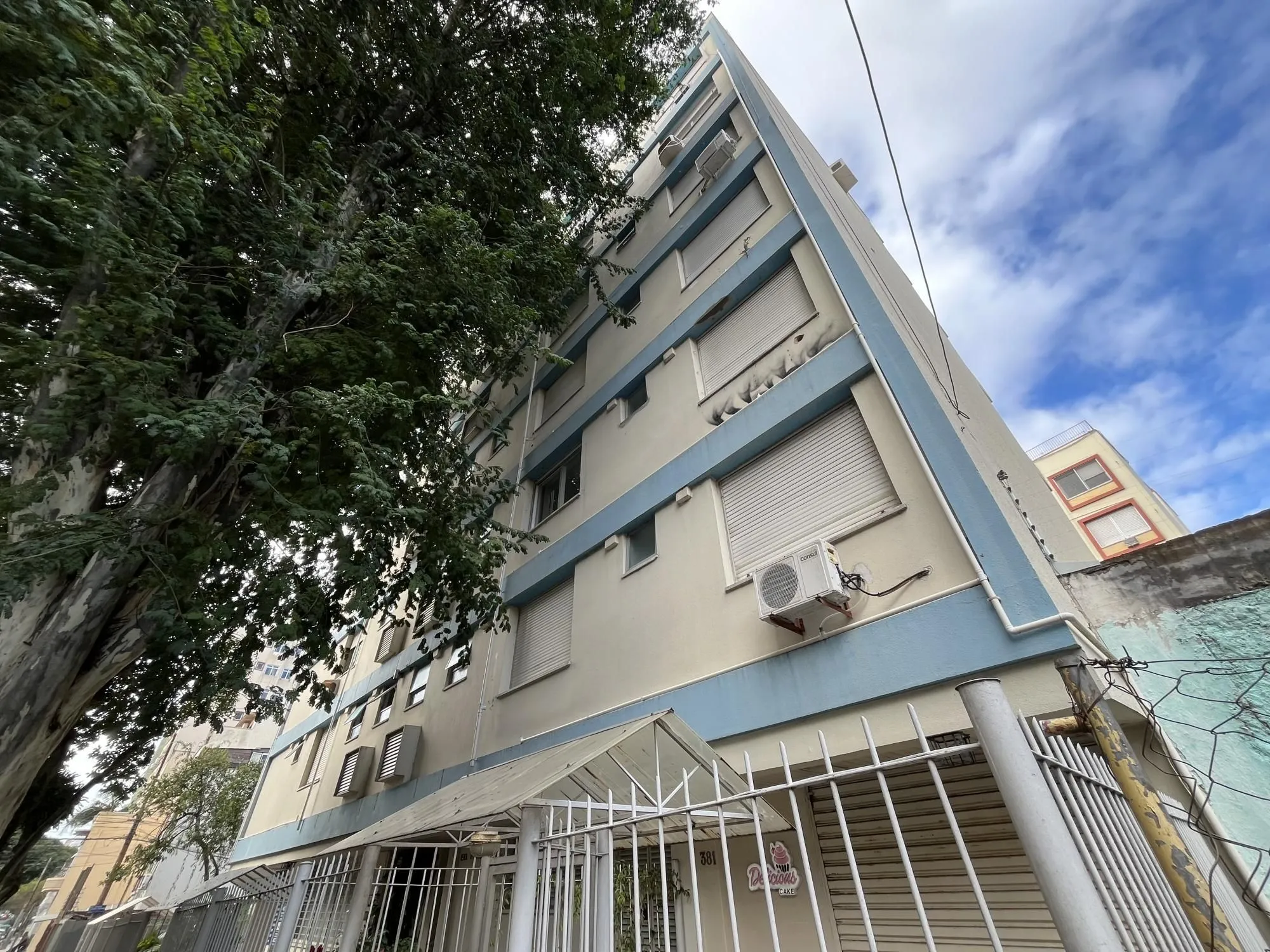 Imagem Apartamento de um quarto e uma vaga de garagem no Centro de Porto Alegre