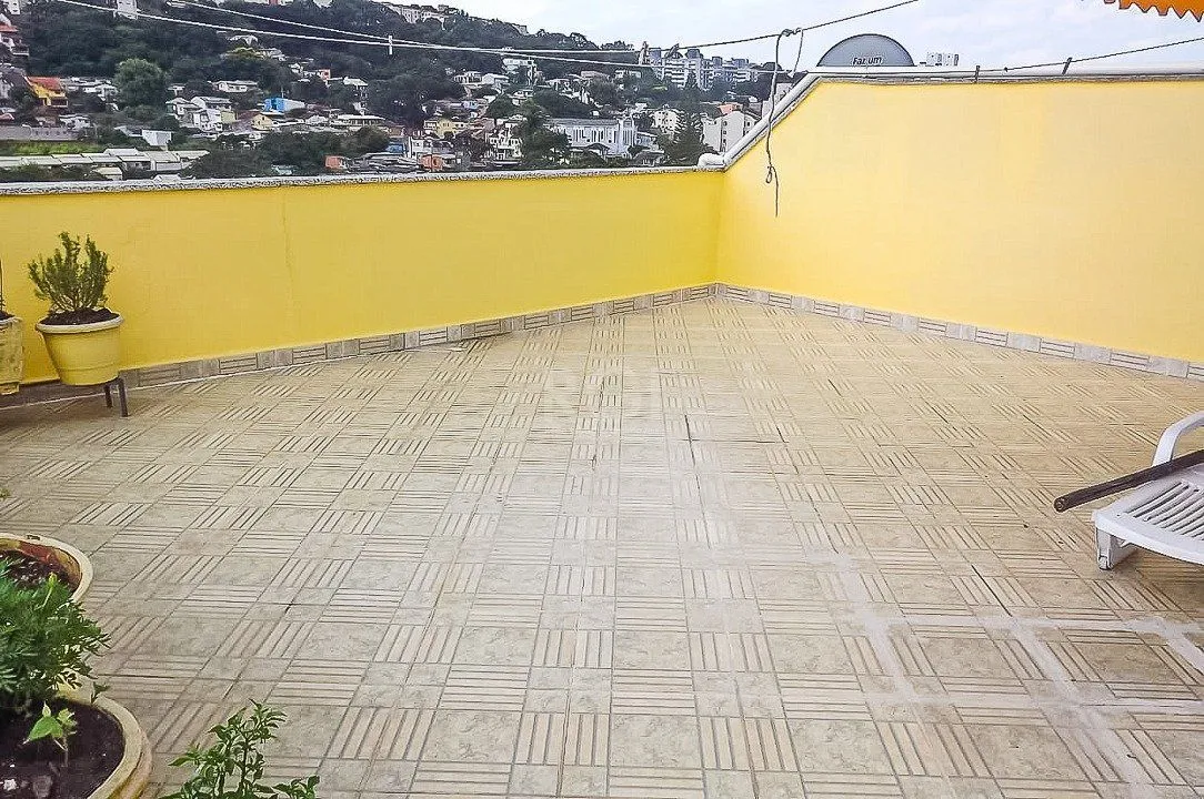 Imagem Cobertura para Venda - 203.74m², 3 dormitórios, 1 vaga - Cavalhada