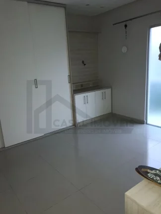 Imagem CASAL IMÓVEIS VENDE CASA RESIDENCIAL VERSALLES 3 SUÍTES + 2 VGS