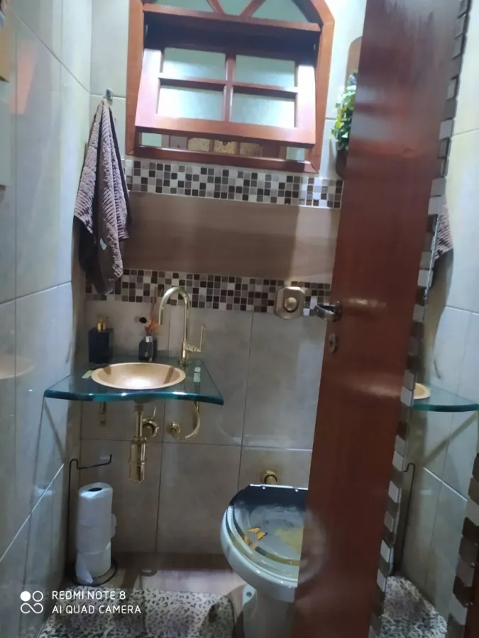 Imagem Casa em Condomínio para Venda em Teresópolis / RJ no bairro Araras