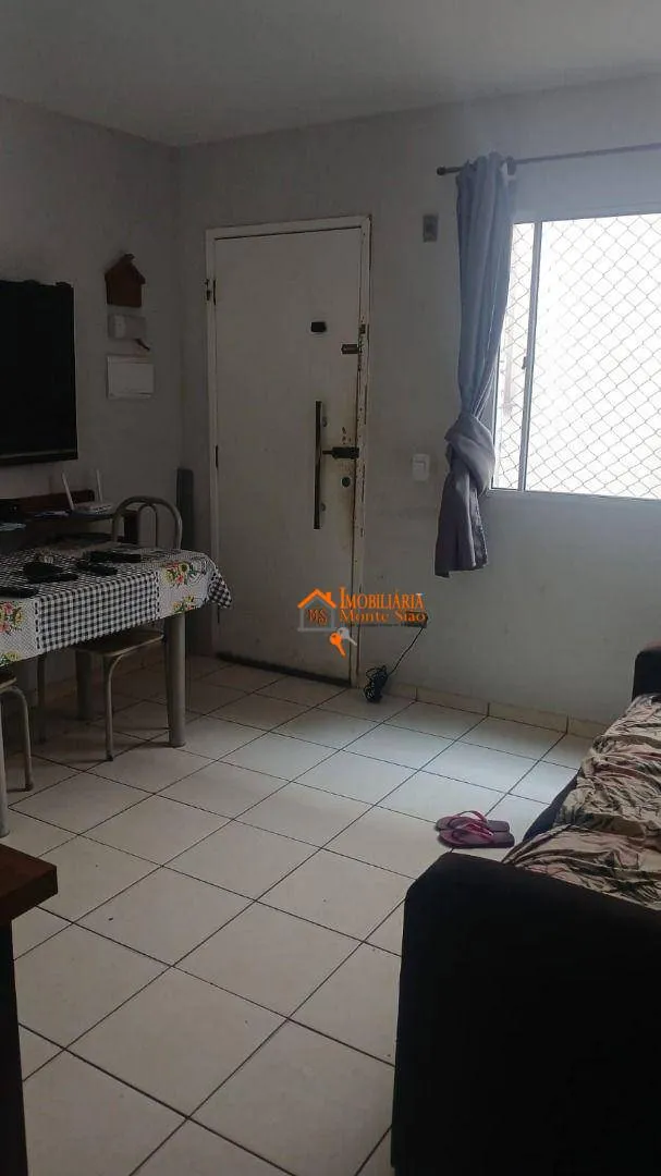 Imagem Apartamento com 2 dormitórios à venda, 53 m² por R$ 150.000,00 - Vila Nova Bonsucesso - Guarulhos/SP