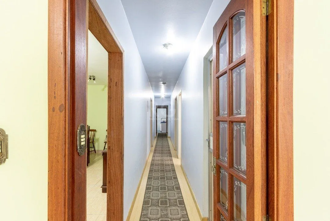 Imagem Casa para Venda - 160m², 3 dormitórios, sendo 2 suites, 3 vagas - Cristal