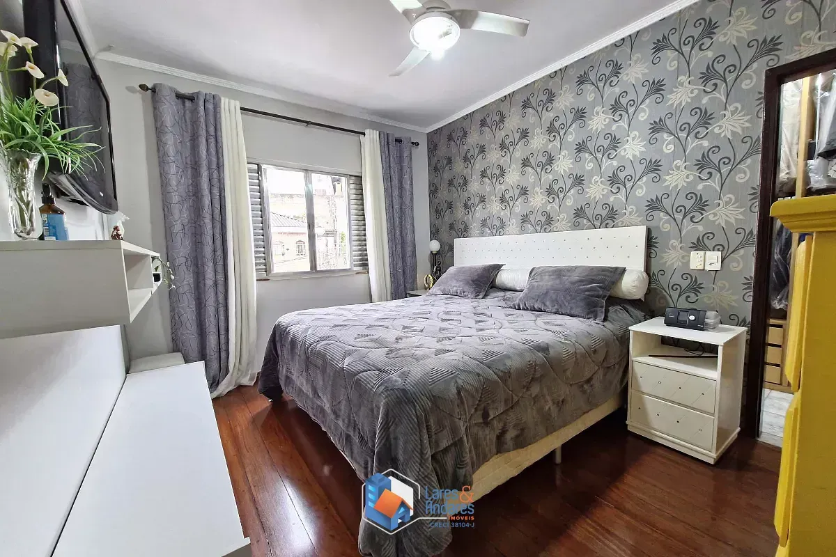 Imagem Sobrado para venda em Vila Nova Mazzei com 3 quartos, sendo 1 suíte, 180m²