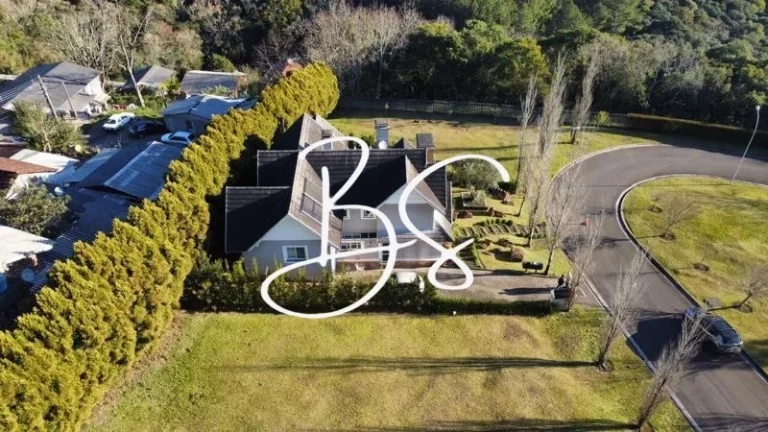 Imagem CASA RESIDENCIAL em Gramado - RS, Alphaville
