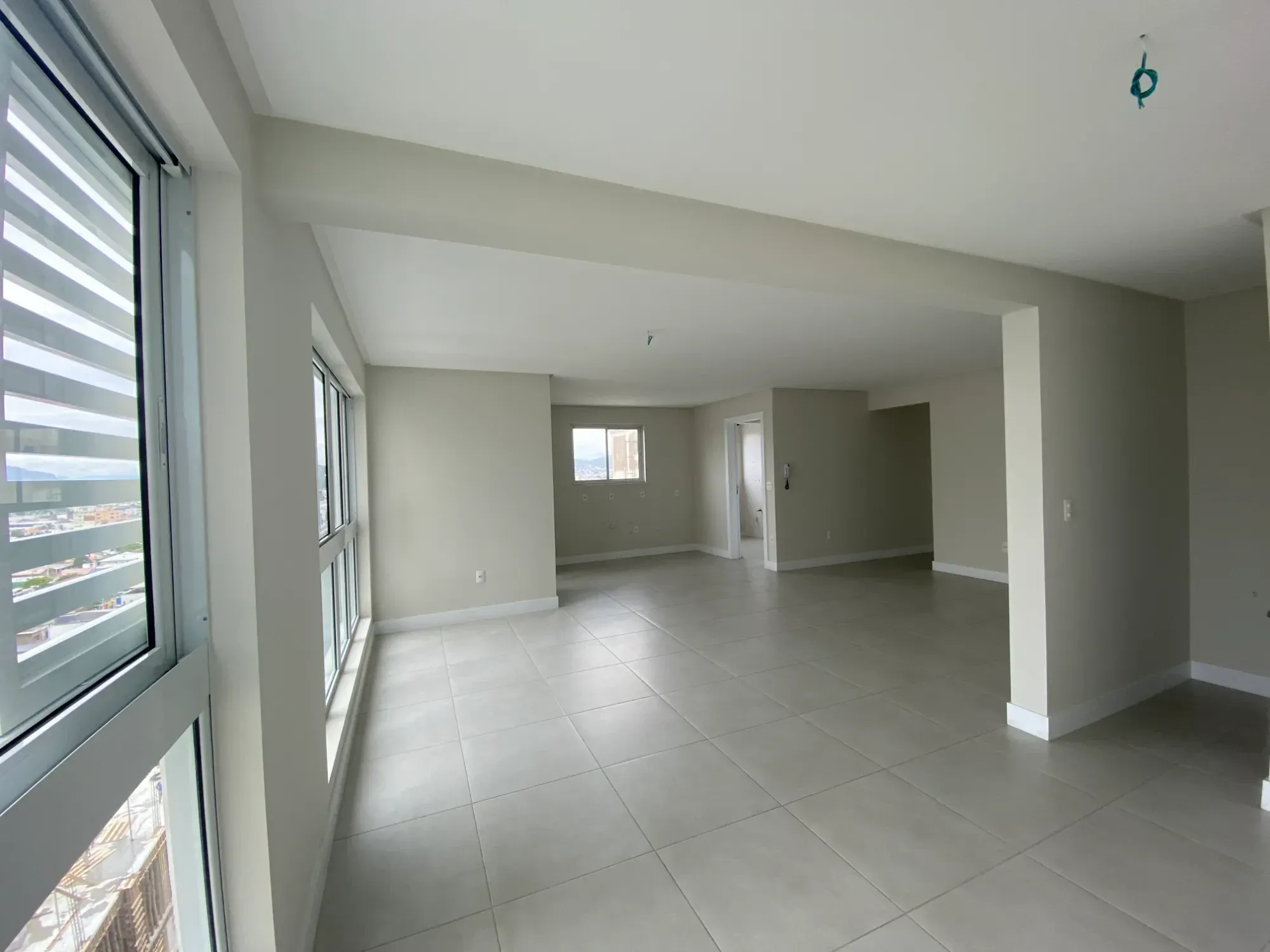 Imagem Apartamento com 3 Quartos à Venda, 93 metros em Centro - Balneário Camboriú