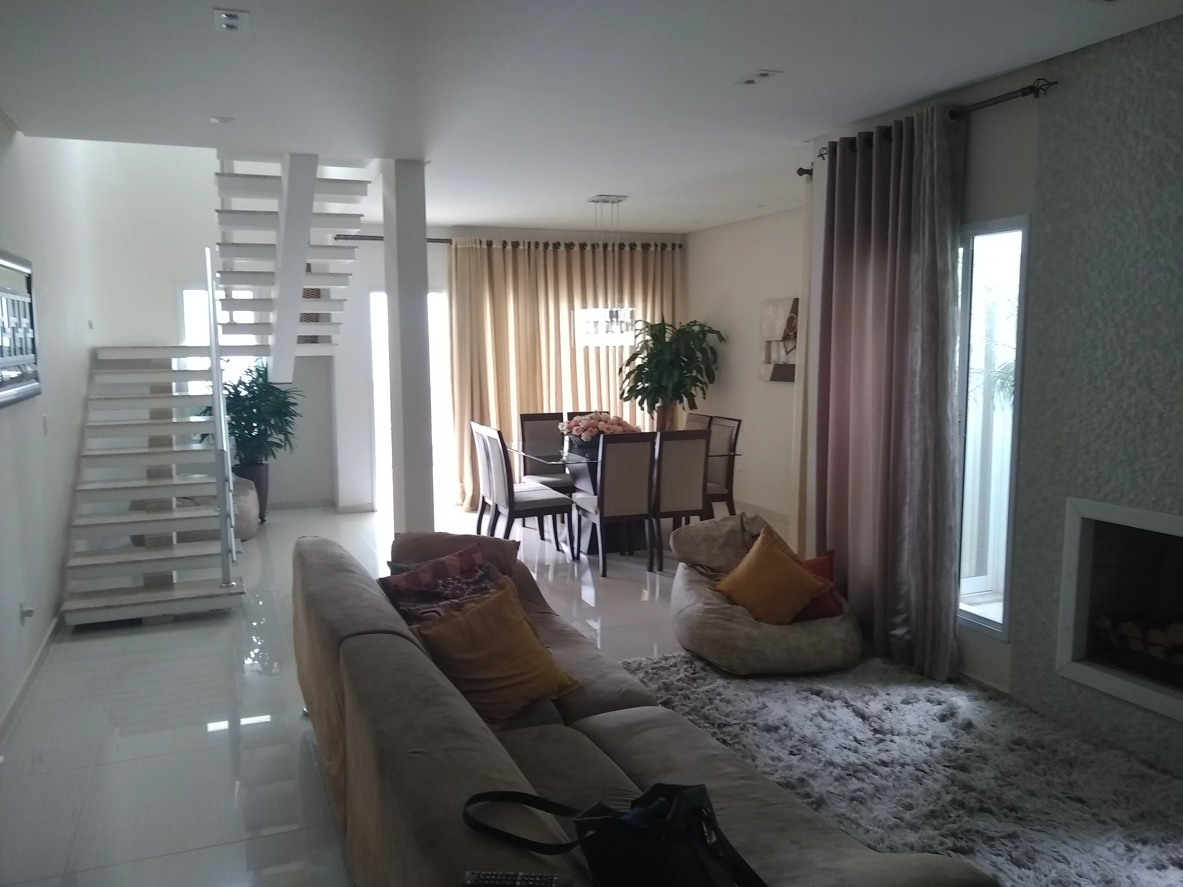Imagem Excelente Oportunidade - Sunset Condomínio Residencial Venda e Locação Completamente Mobiliada