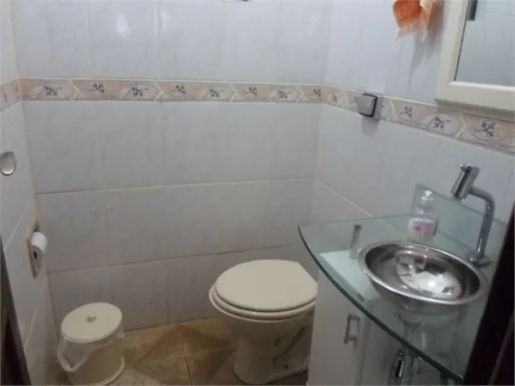 Imagem Belíssimo Sobrado em condomínio fechado, Centro de Águas Claras / Viamão