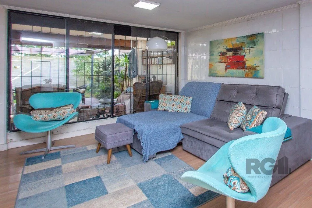 Imagem Casa em condomínio de 177m², 3 dormitórios, 1 vaga no bairro Ipanema
