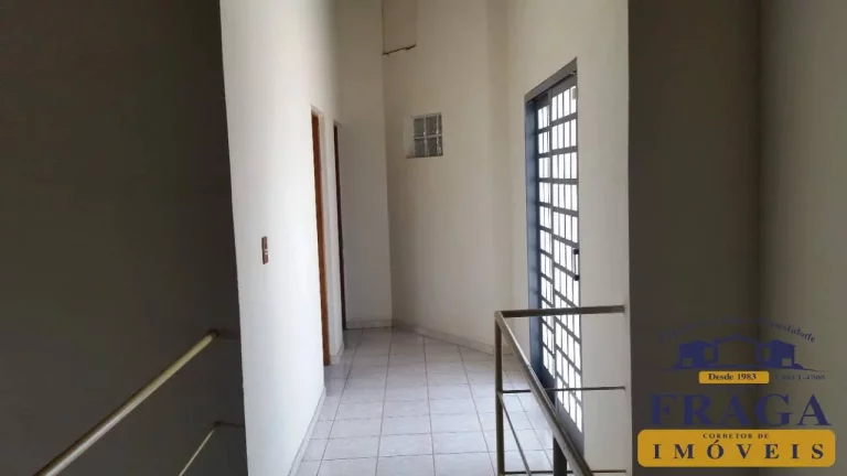 Imagem Sitío/Chácara com 03 quartos à venda, 250m²-Ipanema do meio Aracoiaba Serra