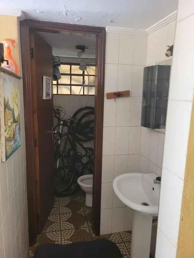 Imagem Encantadora Casa Térrea no Charmoso Bairro Nova Suíça em Valinhos