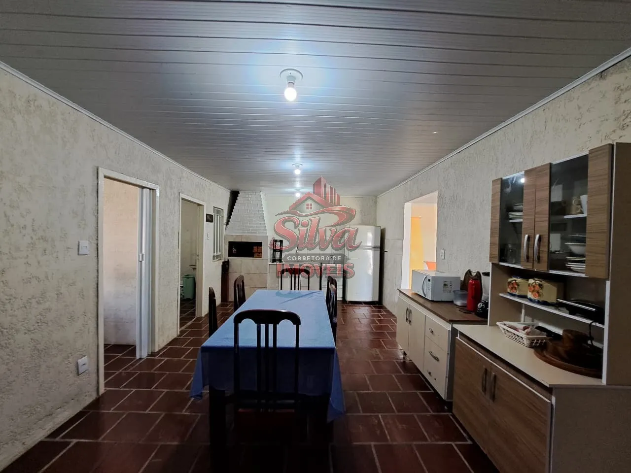 Imagem C384 | Casa 3 dormitórios de esquina em Mariluz
