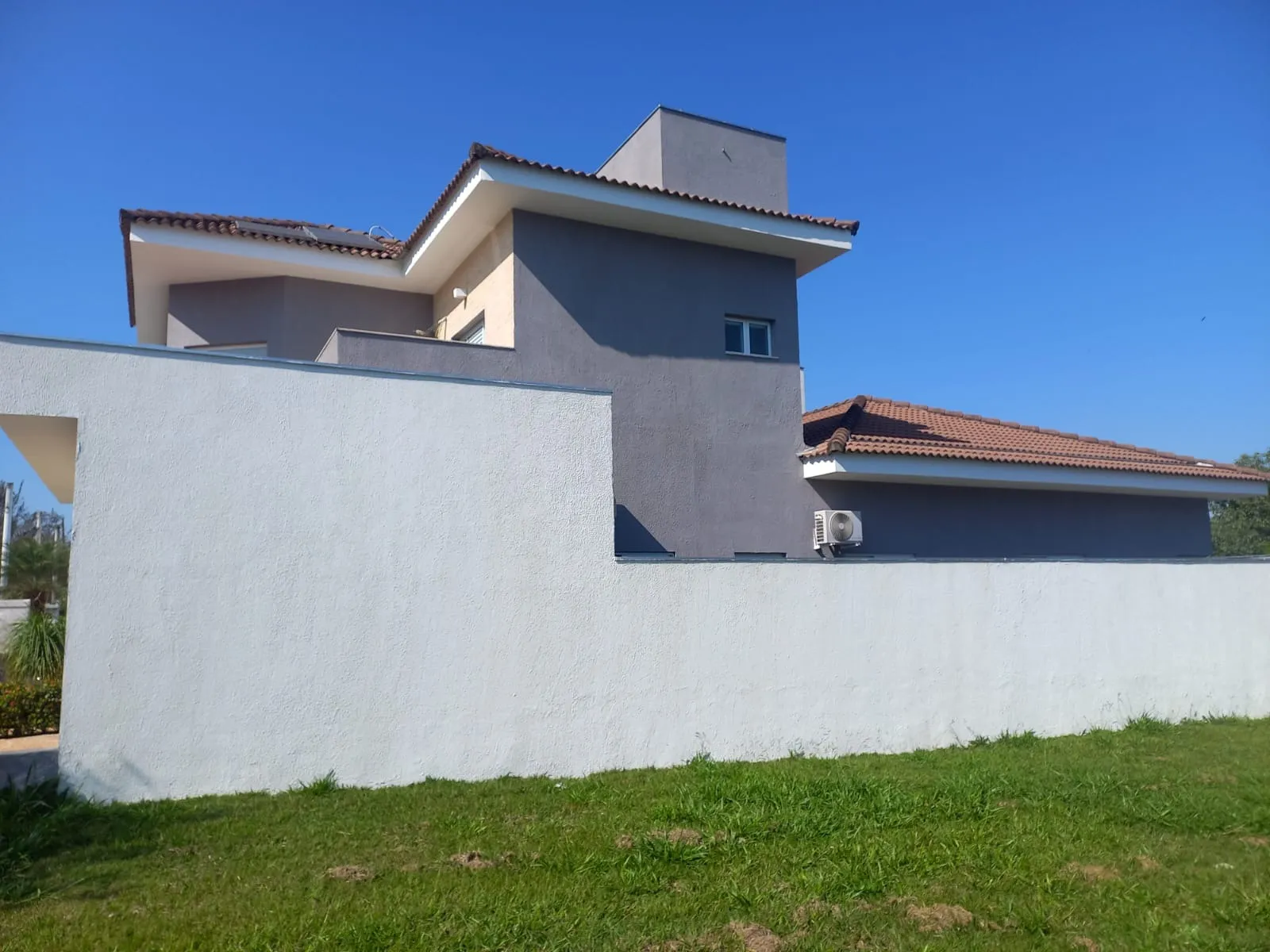 Imagem Excelente Sobrado no Condomínio Residencial Ibiti Royal Park.