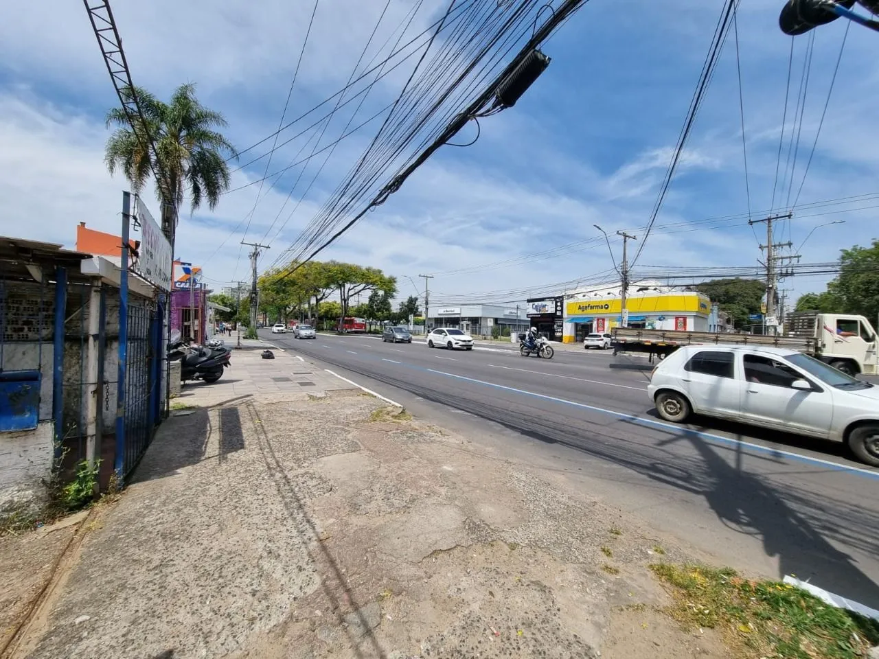 Imagem Terreno para Venda - 732m² Bairro Cavalhada