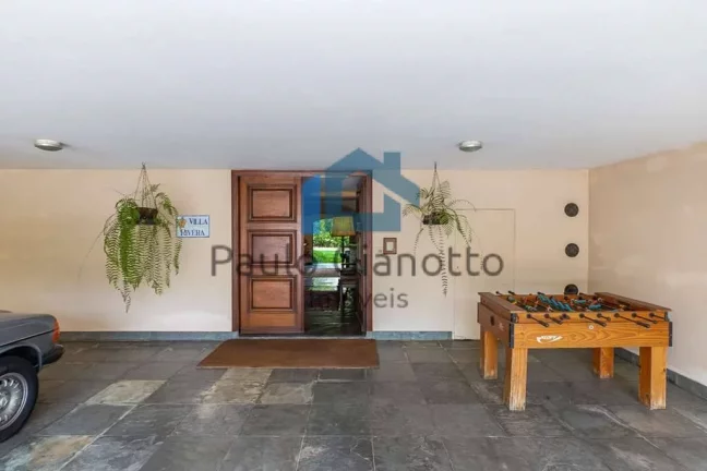Imagem Mansão Espetacular em Condomínio na Granja Viana
