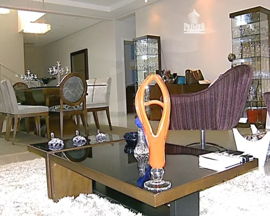 Imagem CASA NO CONDOMÍNIO TERRAS DE SÃO CARLOS (4 SUÍTES) COM CLOSET E SACADA EM JUNDIAÍ SP