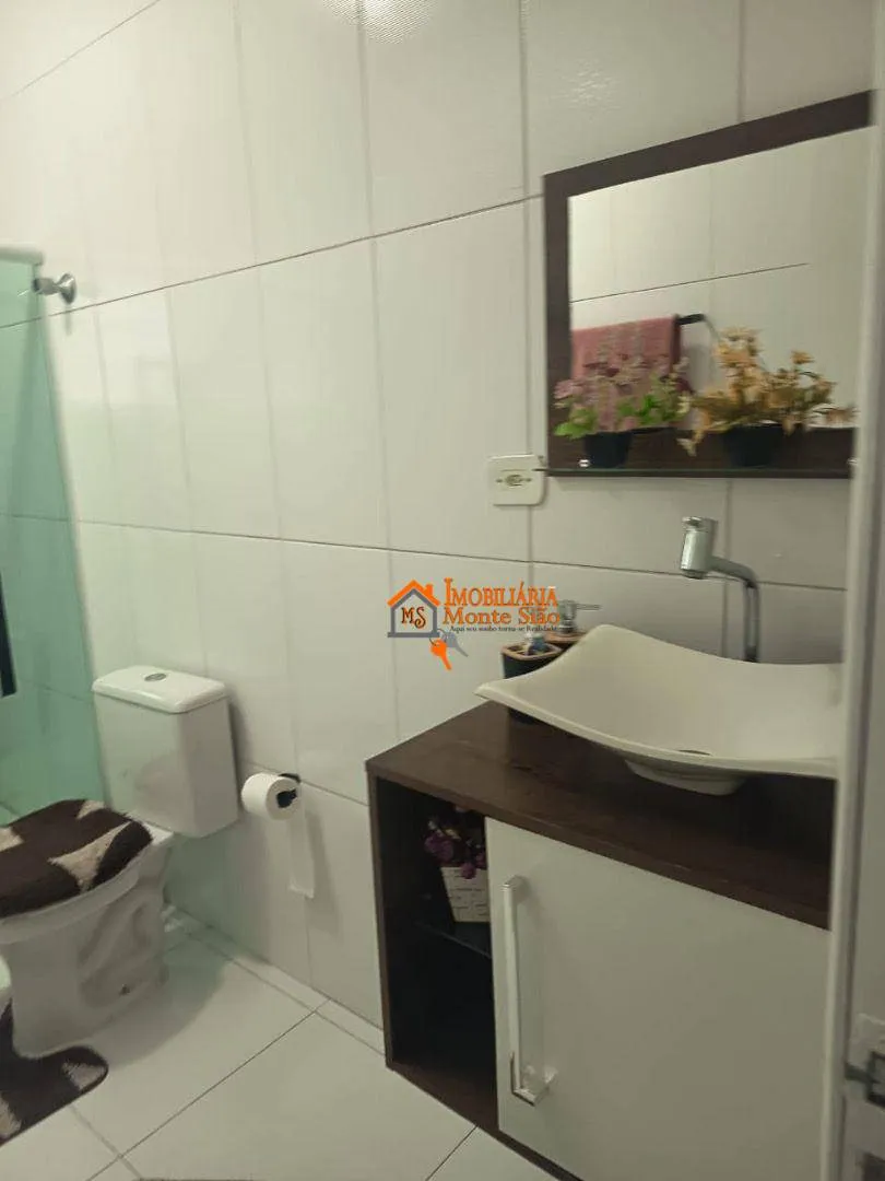 Imagem Sobrado com 2 dormitórios à venda, 204 m² por R$ 750.000,00 - Bonsucesso - Guarulhos/SP