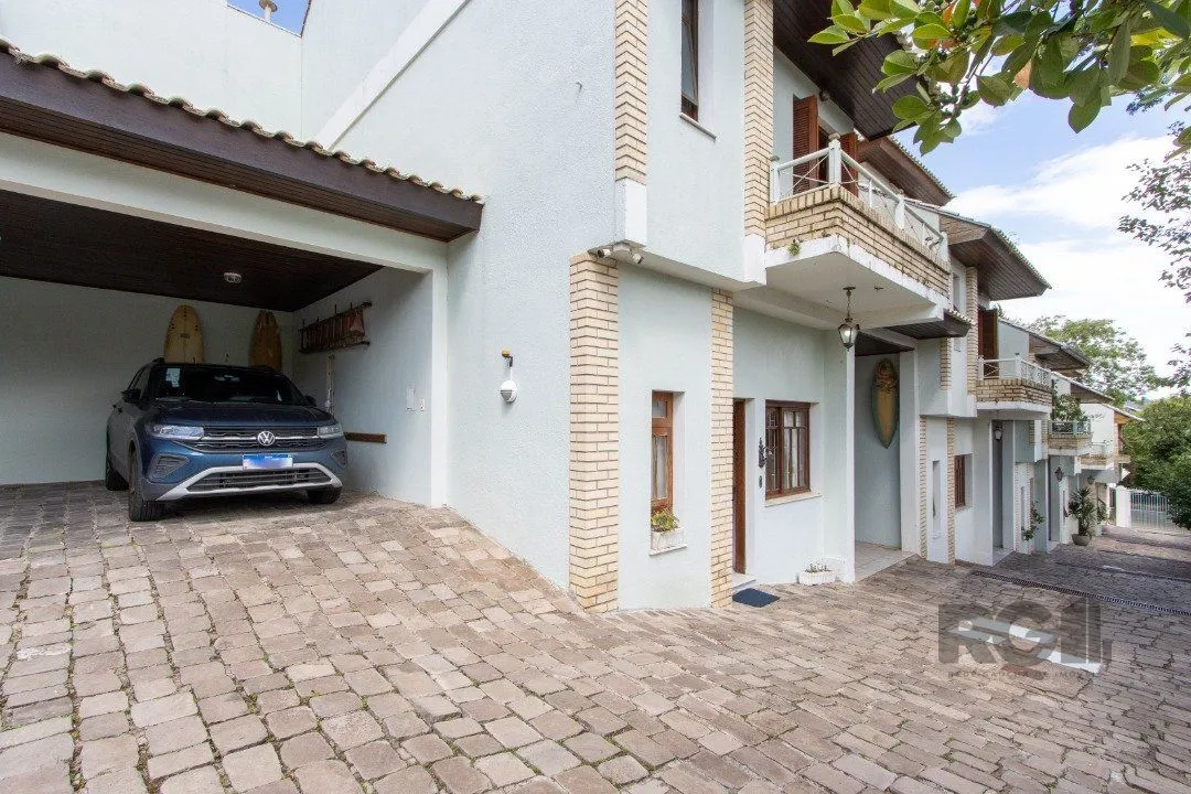 Imagem Casa de Condomínio em Jardim Isabel