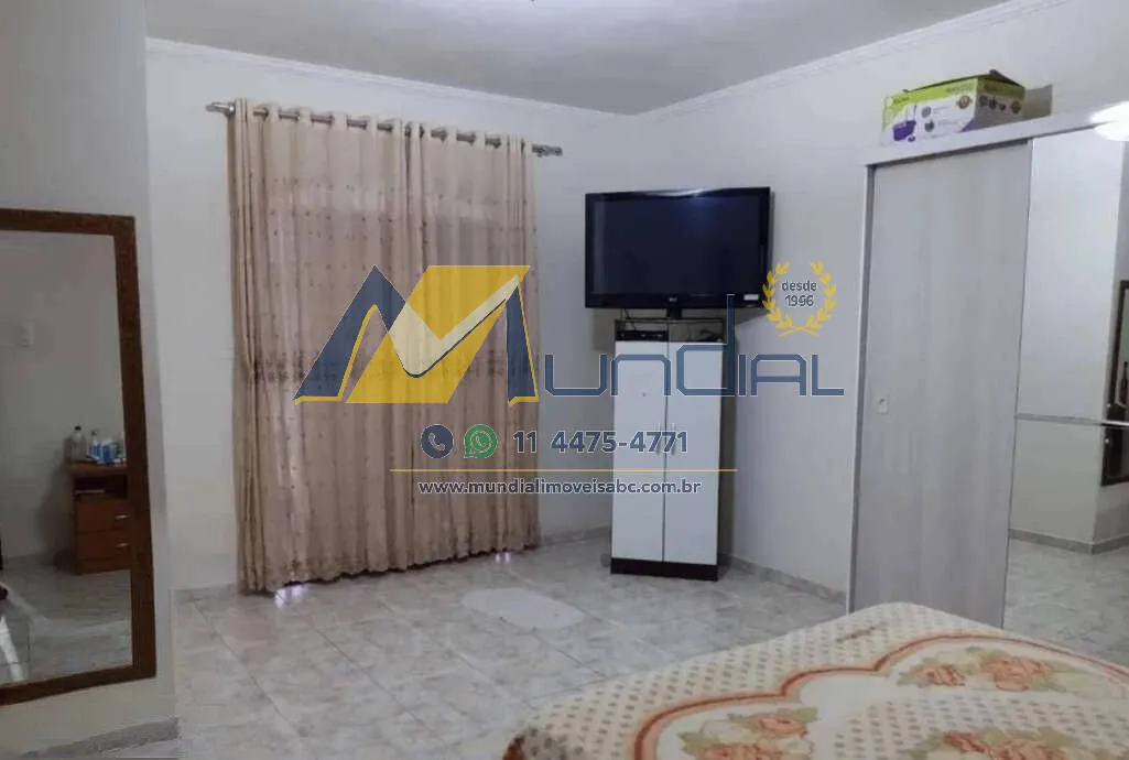 Imagem Sobrado com 3 Dormitórios e Suíte no Jardim Las Vegas- 179 m²