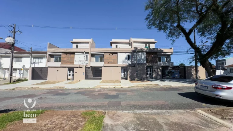 Imagem Sobrado novo com 182 m², 3 suítes à venda por R$ 1.486.000 - Bacacheri - Curitiba/PR