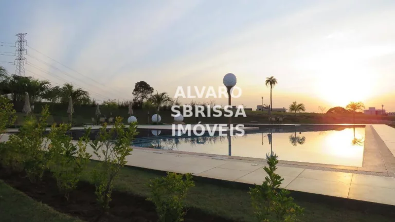 Foto do imóvel Terreno à venda 500 m² Condomínio Villas do Golfe em Itu SP