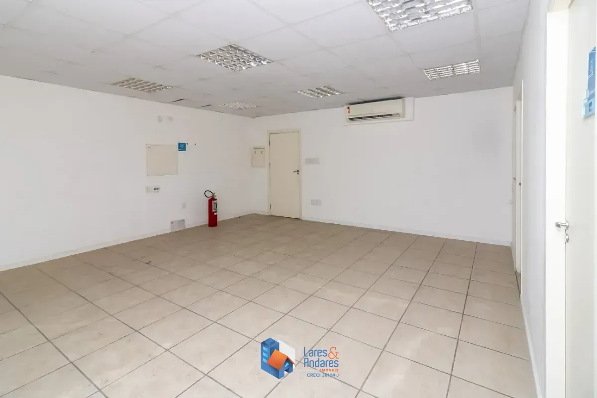Imagem Conjunto comercial para venda e locação em República, 162m²