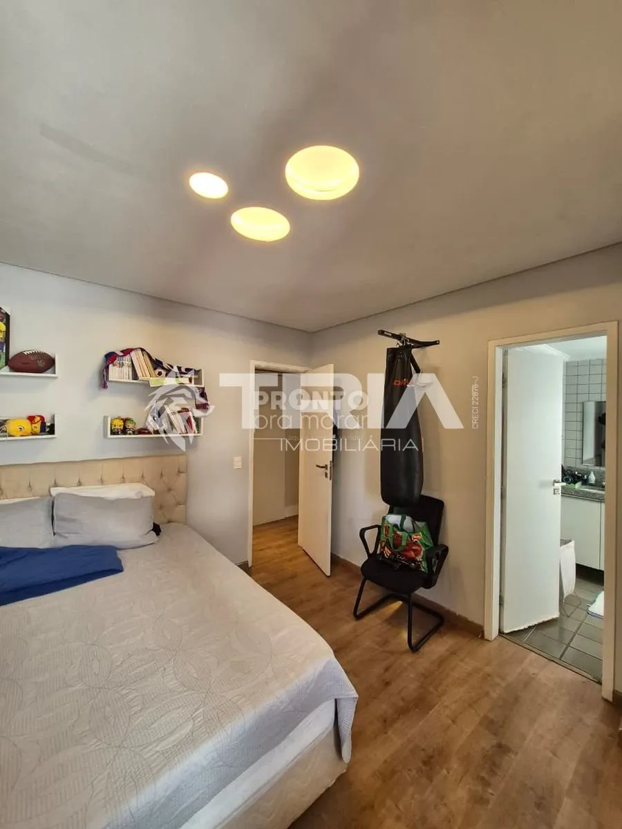 Imagem Apartamento de 4 quartos, 194m² no bairro Aflitos, em Recife