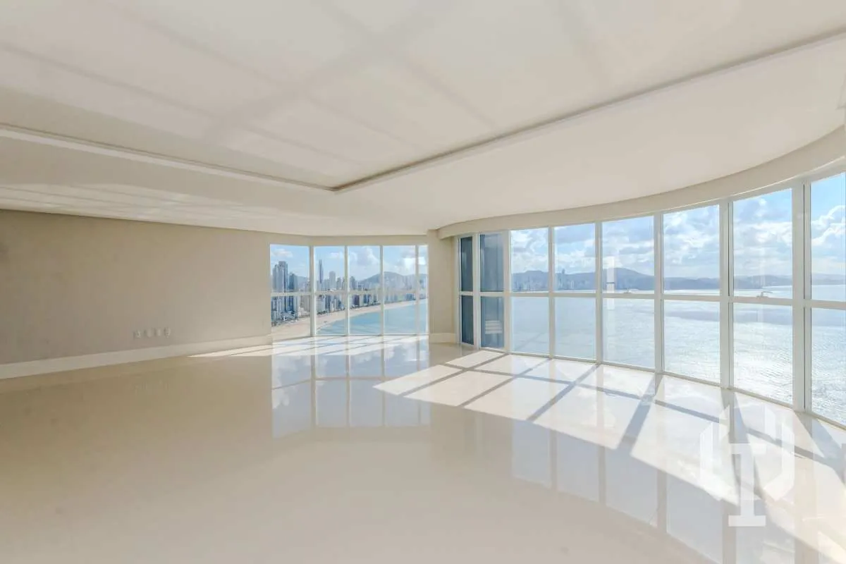 Imagem Apartamento à venda em Balneário Camboriú, Barra Sul, com 4 quartos, 237m2