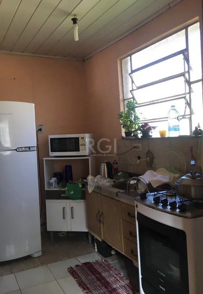 Imagem Casa para Venda - 74m², 3 dormitórios, 2 vagas - Nonoai