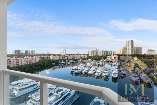 Belíssimo apar Internacional Luxuoso com Vista Deslumbrante - Marina Tower.