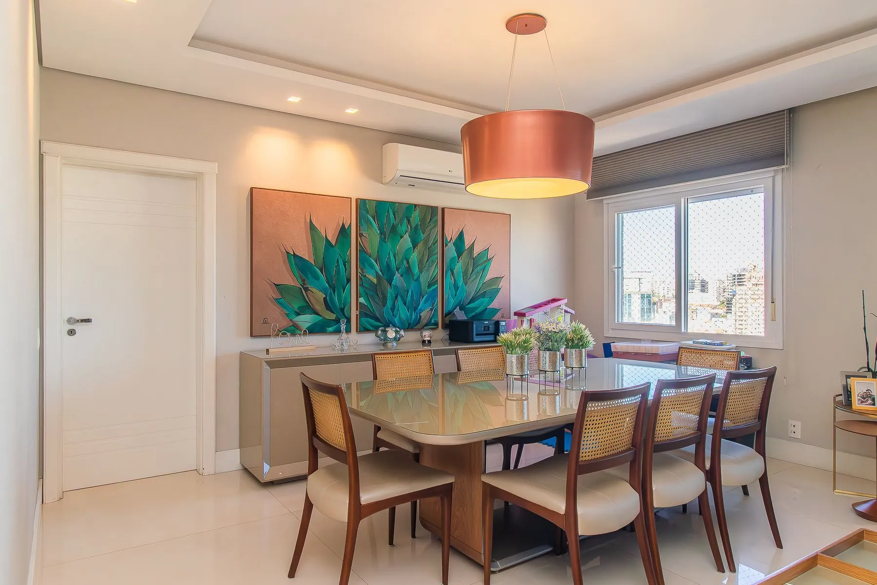 Imagem Apartamento 3 suítes 3 vagas no Moinhos