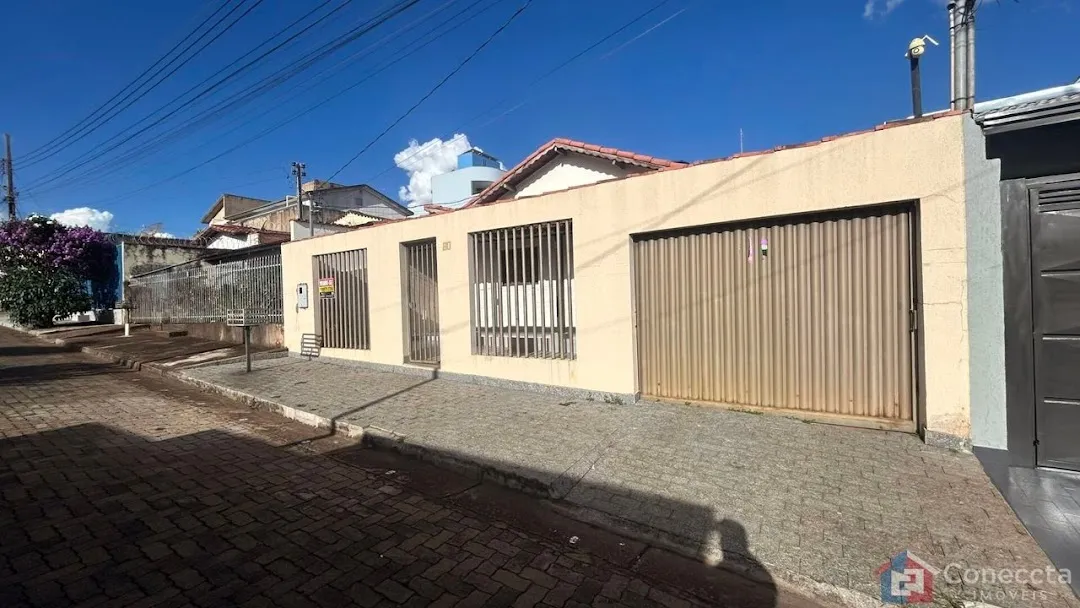 Foto do imóvel Casa Residencial à venda, Nova Floresta, Patos de Minas - CA0092.